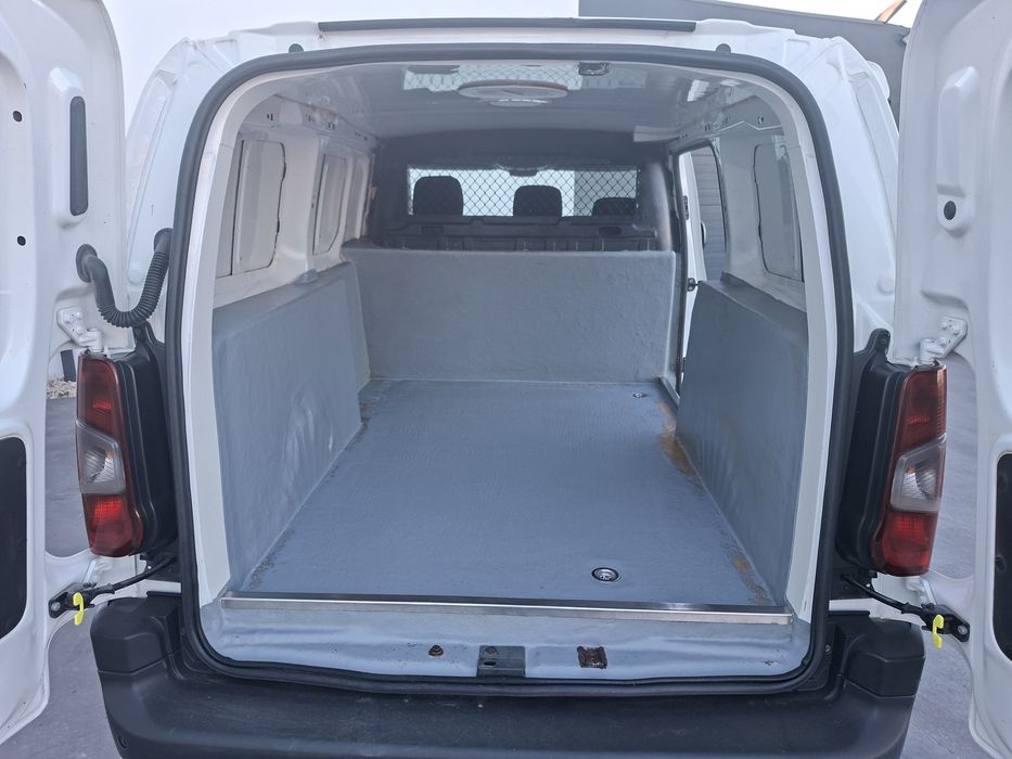 Citroën berlingo longa 3lug