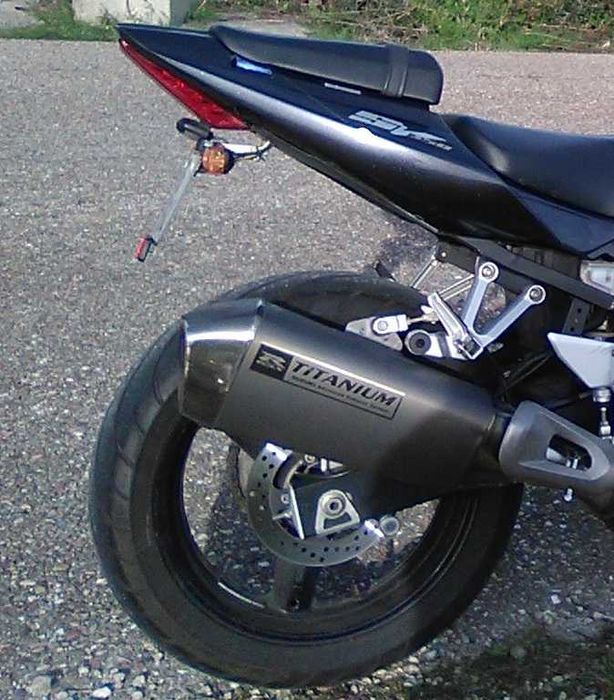 Escape  SUZUKI    SV  650