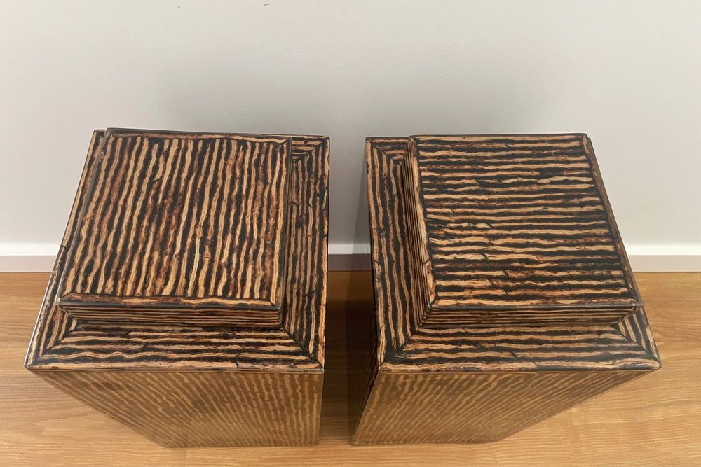 Conjunto de dois potes decorativos