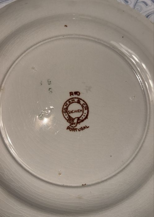 Pratos antigos Sacavém castanho vintage