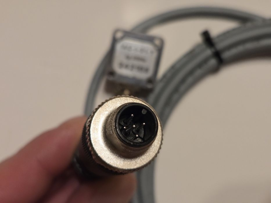 przemysłowy akcelerometr (czujnik przyspieszenia) o modelu IAC-I-01,