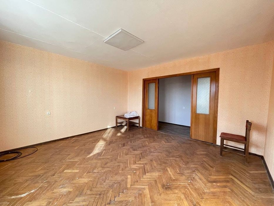 Продаж 4-х кімнатної м.Бровари, Київська область