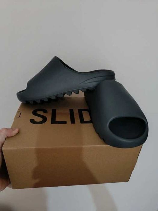 adidas originals Yeezy Slide R.40,5