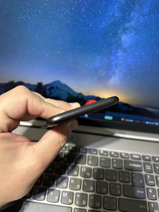 iPhone SE 2020 64gb Neverlok