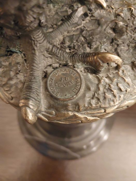 Rzeźba orła z brązu – A. Thorbur