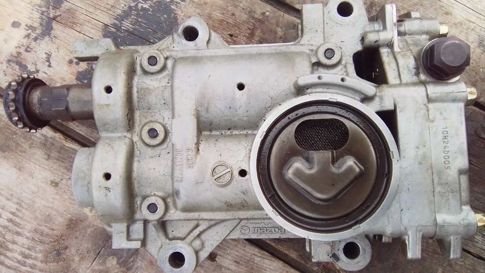Масляний насос,балансир Mazda CX7 ER, Мазда 3,Mazda 6 GH