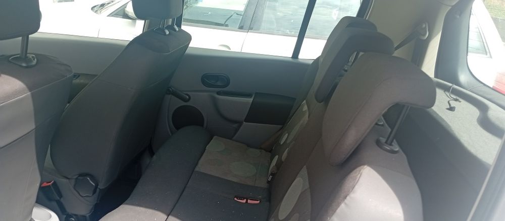 Renault Modus — fotografia 4
