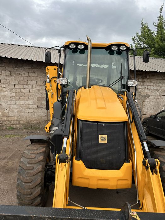 Продам трактор JCB 2021 (1600 моточасов )