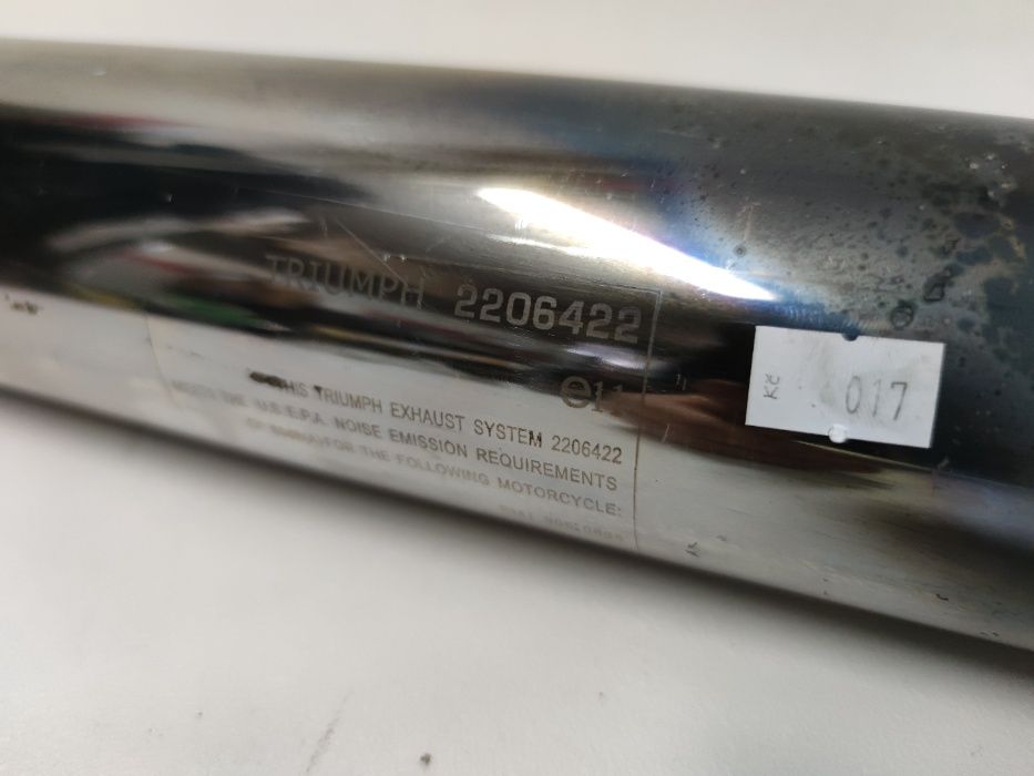 Triumph Bonneville America / Speedmaster Wydech Prawy Tłumik Osłona