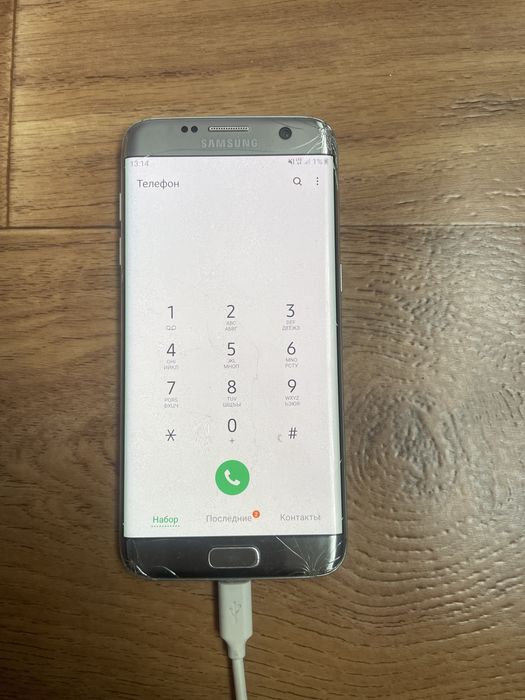 Samsung Galaxy S7 Edge (Silver) - 64 gb. Екран без вигорань