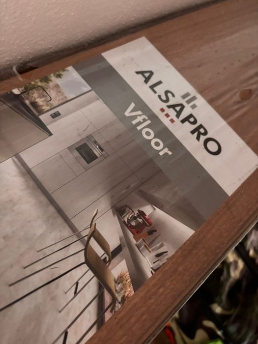 Piso laminado flutuante