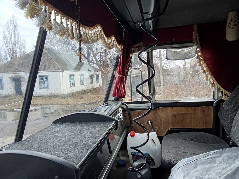 Камаз 53215 бортовий