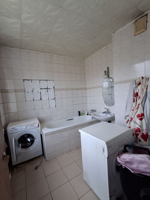 Продається будинок в с. Рожівка.