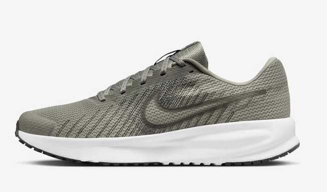 Кроссовки NIKE RUN DEFY HM9594-300 Nike