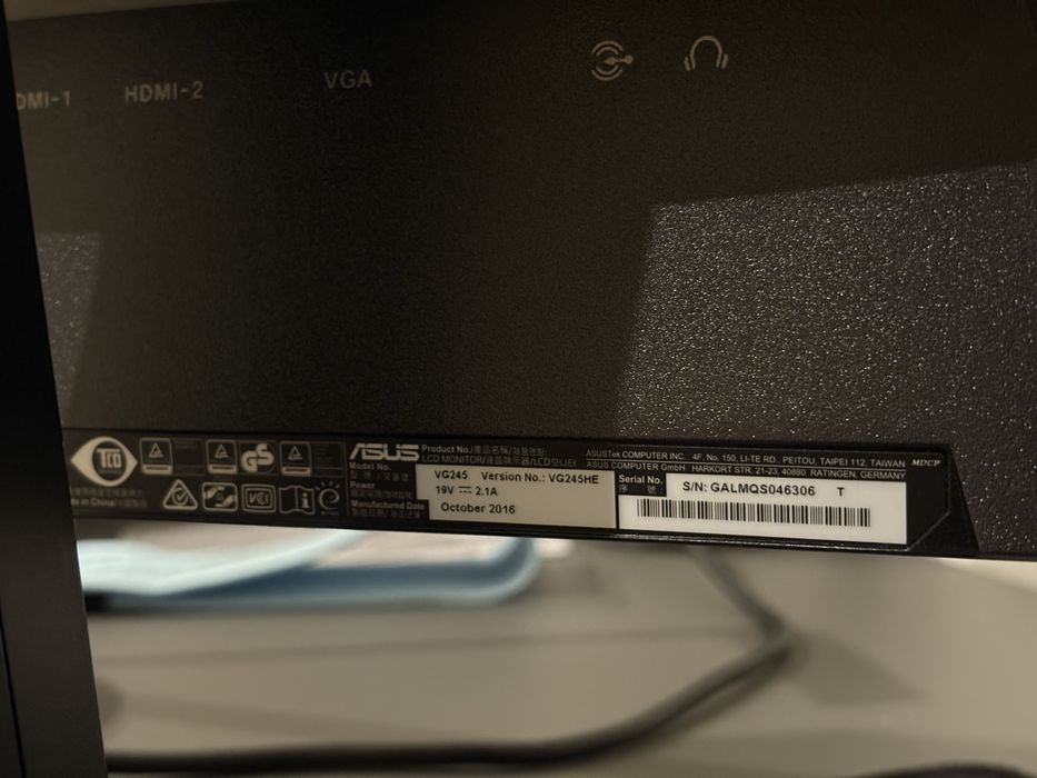 Monitor Gaming ASUS VG245HE – 24” – 75Hz – 1ms – Excelente Estado