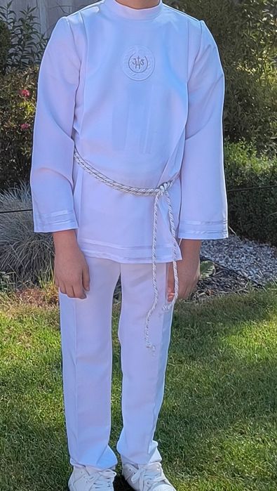 Strój liturgiczny pierwsza komunia