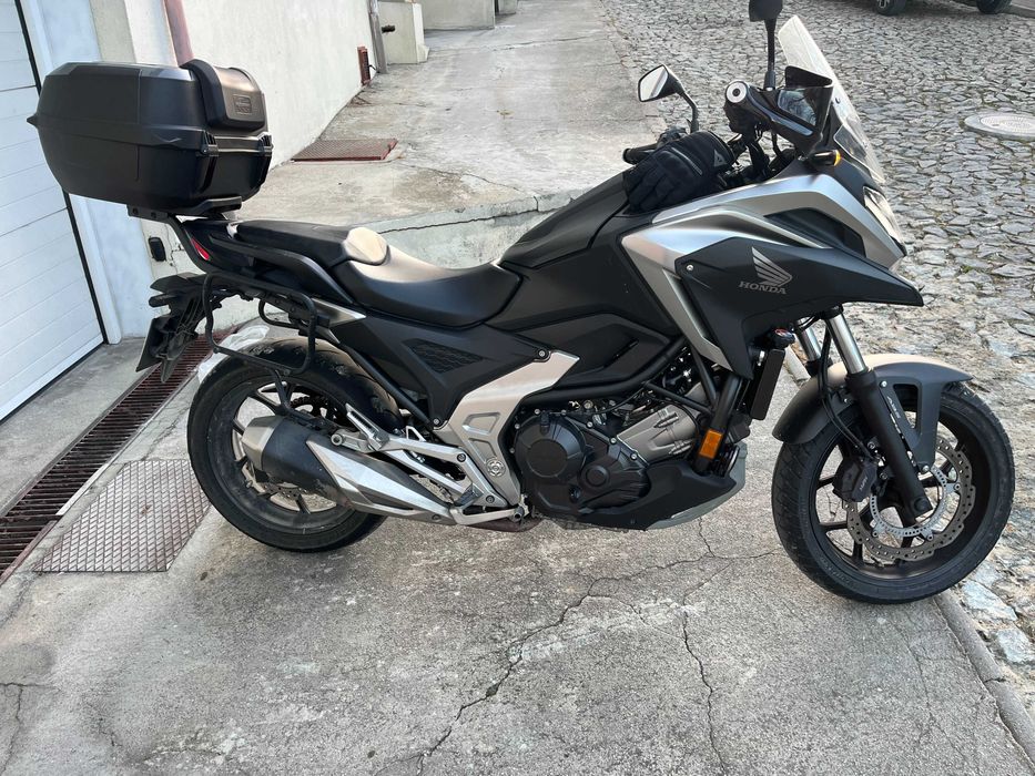 Honda NC750X 2021