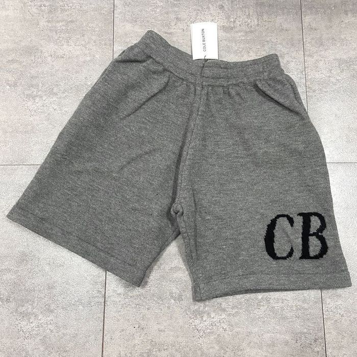 Нові шорти Cole Buxton — преміальний британський бренд streetwear.