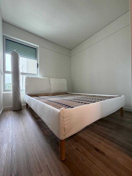 Estrutura de cama de casal  | Excelente Estado