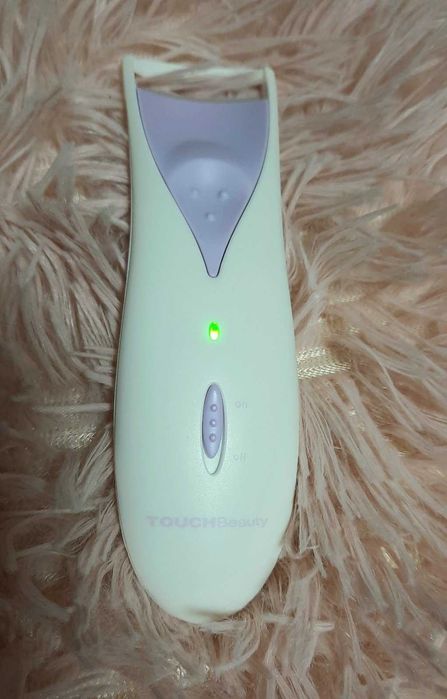 Пристрій для завивки вій з підігрівом Touchbeauty, новий, недорого