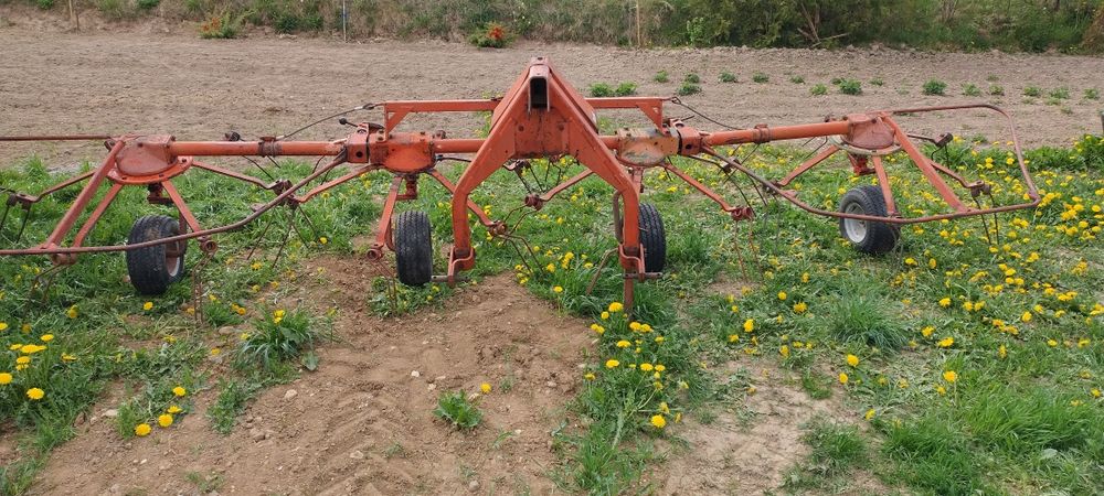 Przewracarke Kuhn Deutz fahr