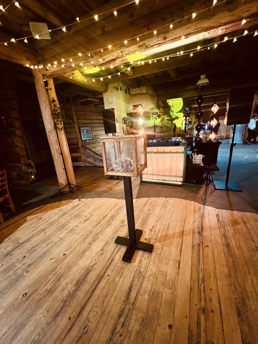 Dj/Konferansjer Daniel Wilk - Wesela imprezy okolicznościowe