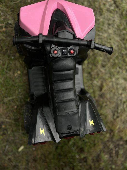 Квадроцикл на акумуляторі Bambi Racer M 5054EL