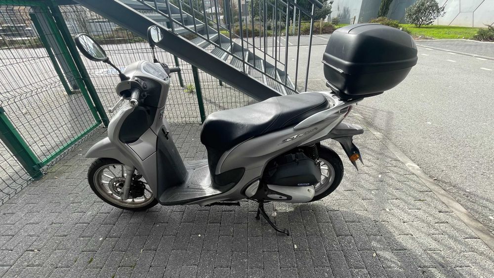 Honda SH Mode 125 – 2022 – Menos de 8.000 km – Excelente estado