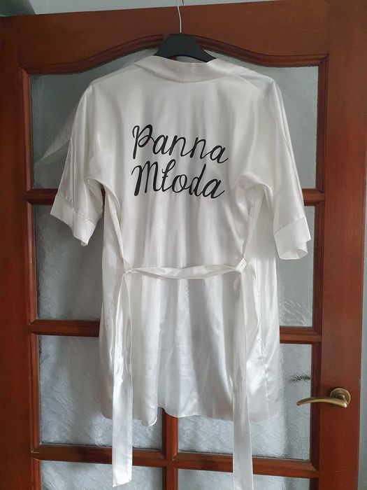 Suknia ślubna biała w stylu Pin-Up/Rockabilly/Rock N' Roll (dł.110 cm)
