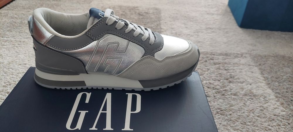 Buty Gap 40 nowe