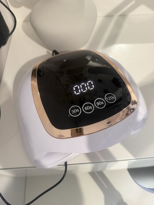 Lampa Led do paznokci