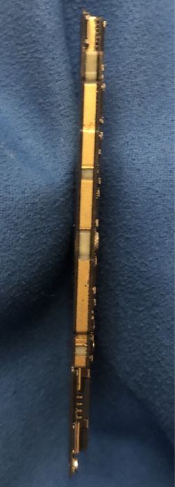 Материнська плата iPhone X