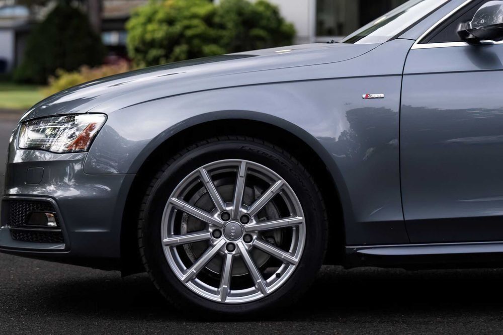 Audi A4      2015