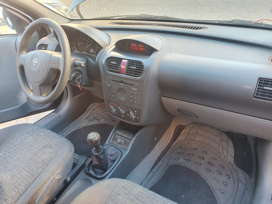 Opel Corsa C, 1.2, em muito bom estado e poucos kms