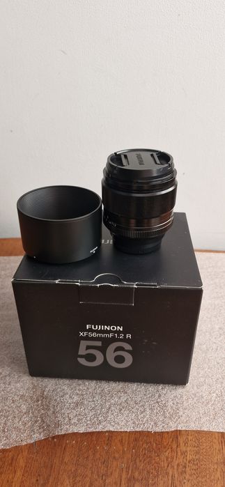 Fujifilm, Fujinon XF 56mm f1.2  R Japan
