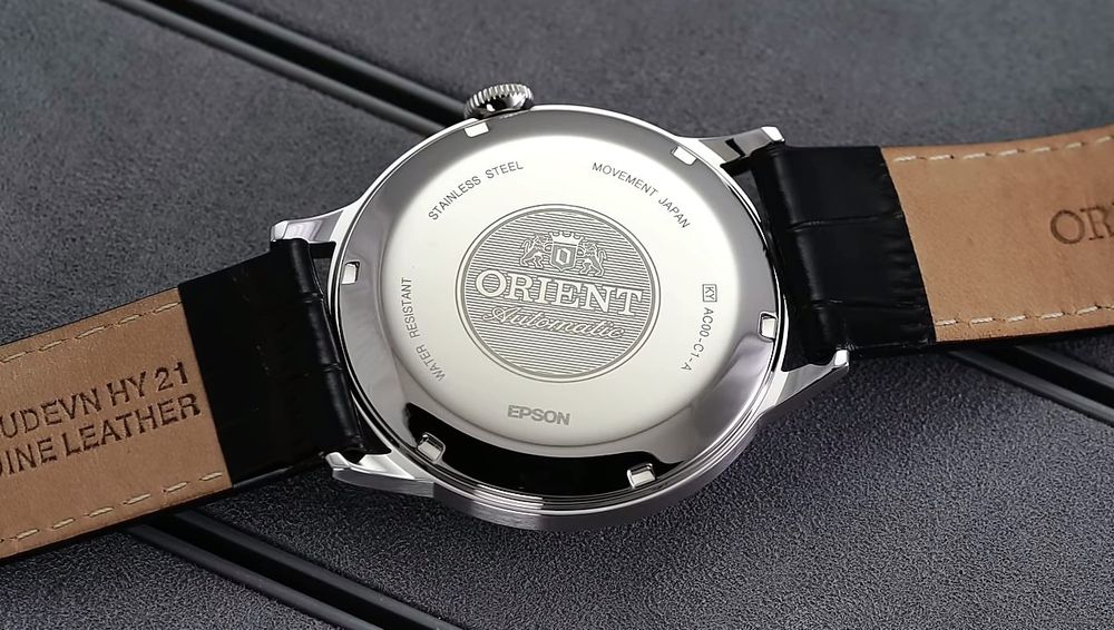 Механічний годинник з автопідзаводом Orient Bambino 2nd Gen FAC00009