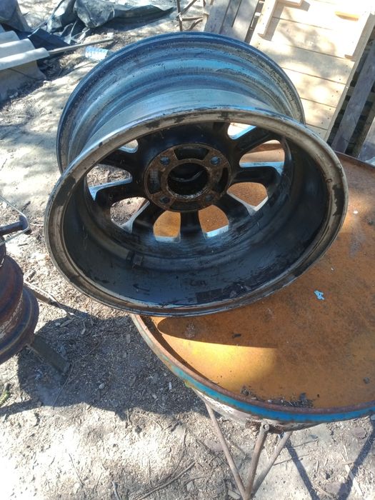 Продам титановий диск R 13