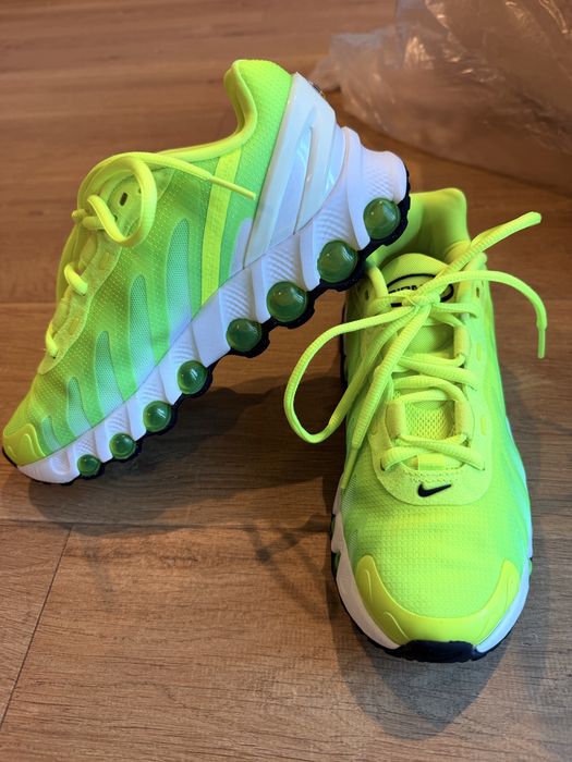 Nike Air Max Dn8 35,5 на 22 см