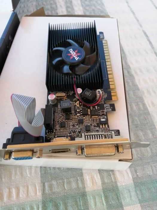 Placa Gráfica Afox Geforce Gt 730 2gb Ddr3 700mhz64170345903617123