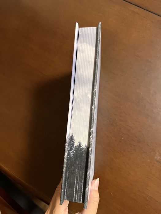 Книга «Зникла жінка» автора Мері Кубіка