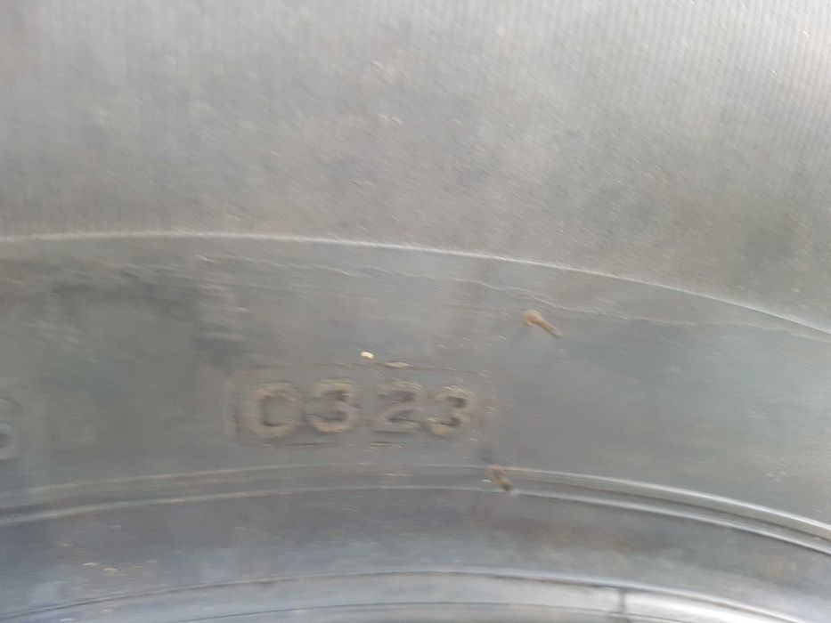 Nowa opona Bridgestone Blizzak LM 001   225/65R17  225/65/17