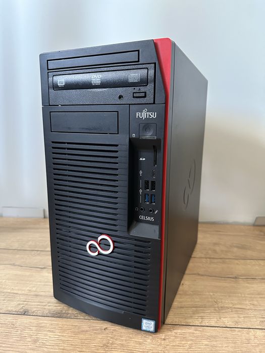 Komputer, stacja robocza fujitsu w570 i7 7700, 32GB RAM, SSD+HDD, Quadro P1000
