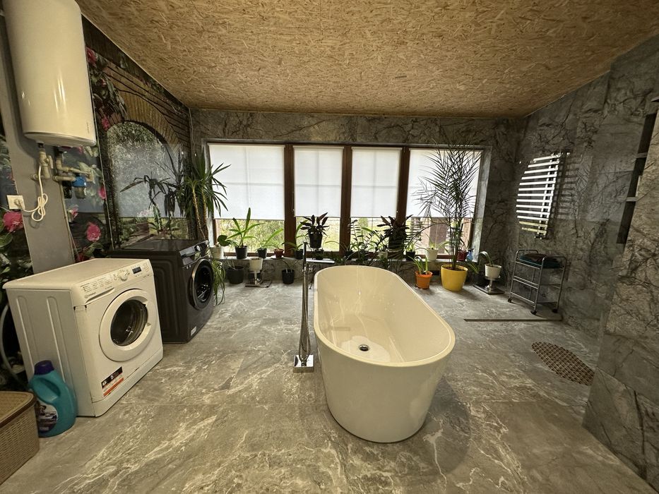 Продам дом Безлюдовка.С ремонтом.