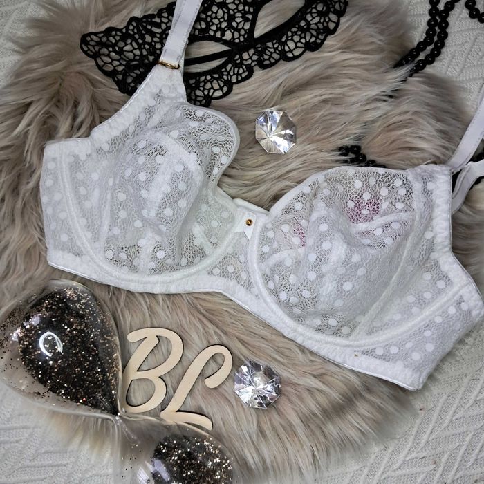 Biustonosz FREYA 65E