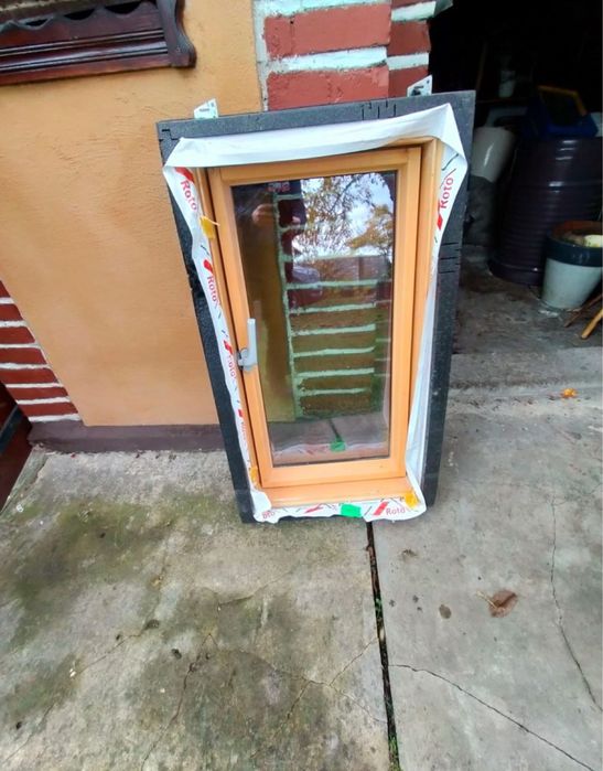 Okno dachowe bez kolnierza Rota