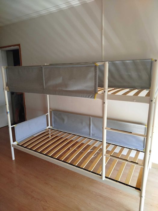 Beliche duas camas Modelo VITVAL IKEA