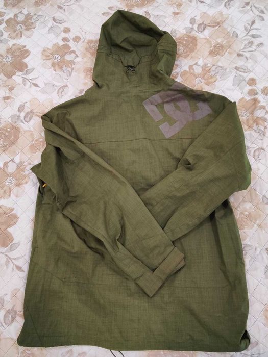 Casaco DC Shoes tam. XL em excelente estado