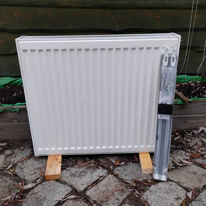 Grzejnik deweloperski 60*70 z wadą produkcyjną