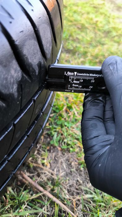 koła, alufelgi 5x112 r16 golf V letnie, z oponami Goodyear Efficientgrip Performance 2 (DOT 11/21)