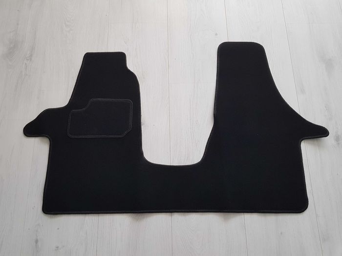 Dywaniki Welurowe VOLKSWAGEN TRANSPORTER T5 T6 Idealnie Dopasowane
